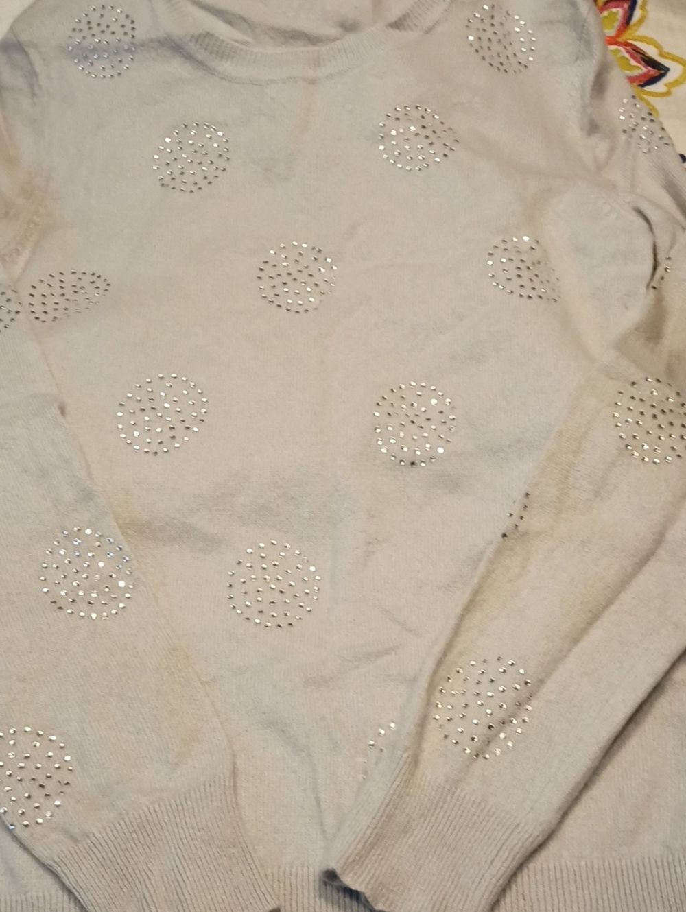 Neiman Marcus Large Cashmere Sweater - Picture 4 of 6